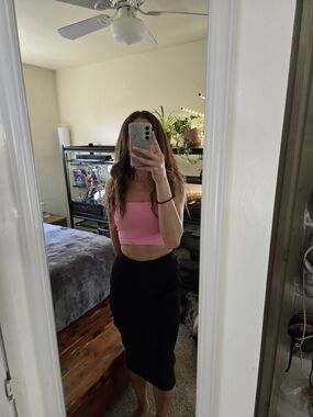 Women’s Black Pencil Skirt